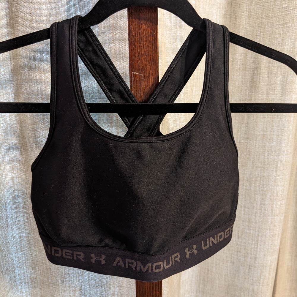 Under Armour Black Sports Bra with Racerback Design